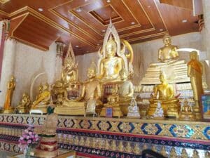 สถานที่ขอหวย วัดสร้อยทอง 2566