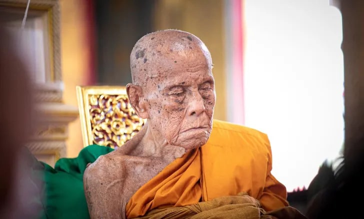 เลขหลวงปู่ทอง 16-8-66