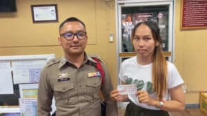 คนขายลอตเตอรี่ดวงเฮง 16-11-66