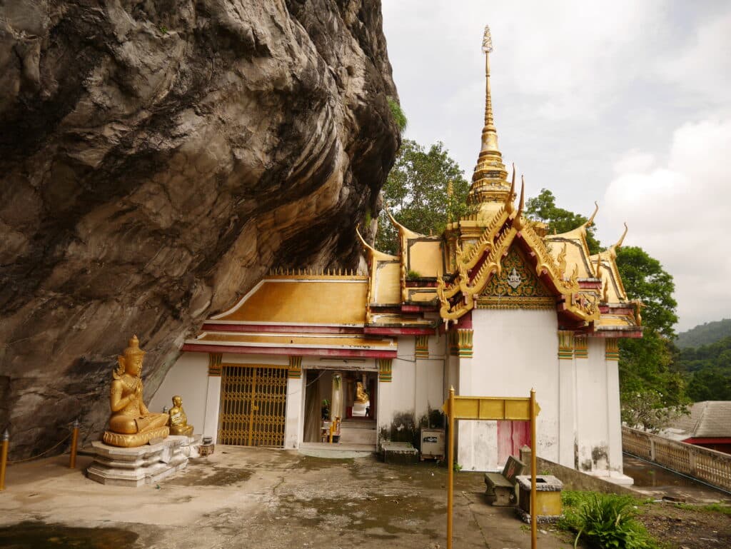 สถานที่ขอหวย วัดพระพุทธฉาย 2567